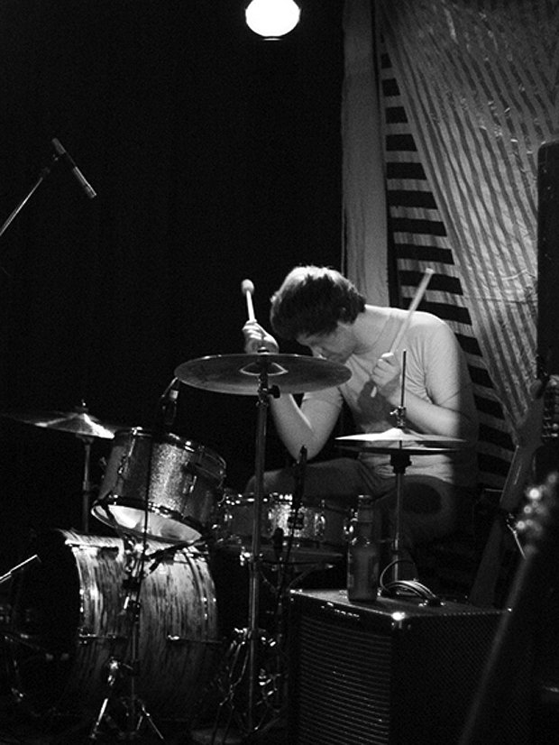 Kristian Goddard Playing Drums with Scout Niblett in Minneapolis 2007