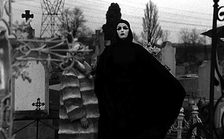 Polly Maggoo Graveyard Girl